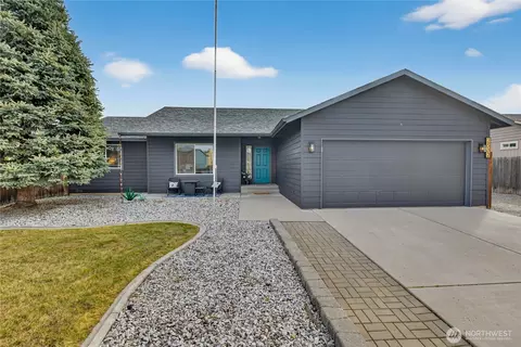 2532 Aviation Dr, East Wenatchee, WA 98802