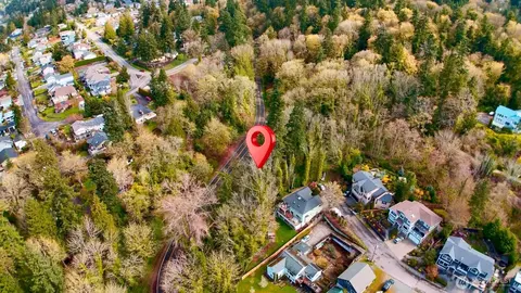 950 Woodmont Beach Rd S, Des Moines, WA 98198