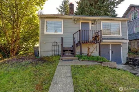 211 W Harvard Ave, Shelton, WA 98584