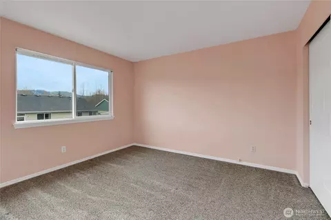 Bedroom - 506 Belfair Ct SW, Orting, WA 98360 photo 4 of 4