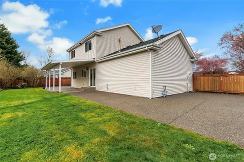Exterior - 506 Belfair Ct SW, Orting, WA 98360 photo 5 of 7