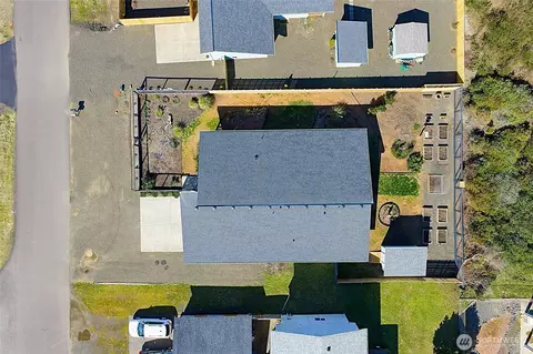 1298 Storm King Ave SW, Ocean Shores, WA 98569