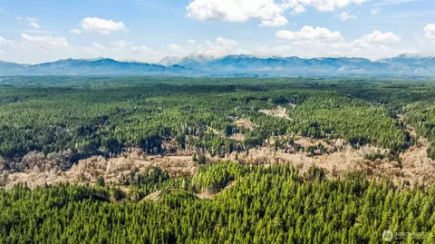 4400 NE Hurd Rd, Belfair, WA 98528