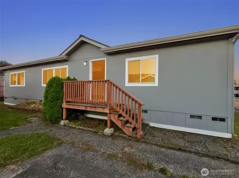 210 37th St SE #130, Auburn, WA 98002