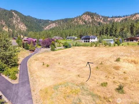 12250 Ski View Ln, Leavenworth, WA 98826