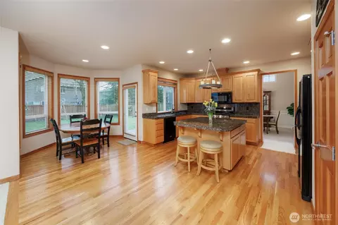 Kitchen - 17001 31st Dr SE, Bothell, WA 98012 photo 3 of 3