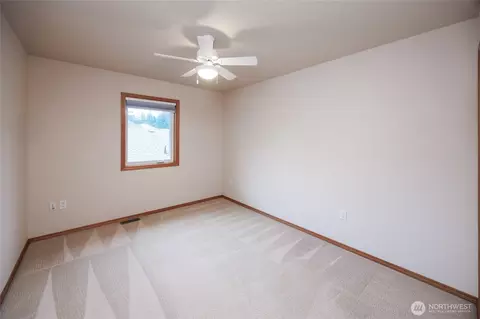 Bedroom - 17001 31st Dr SE, Bothell, WA 98012 photo 5 of 8