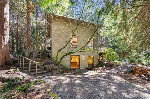 6201 NE Ponderosa Blvd, Hansville, WA 98340