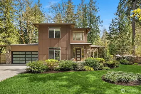 14682 Komedal Rd NE, Bainbridge Island, WA 98110
