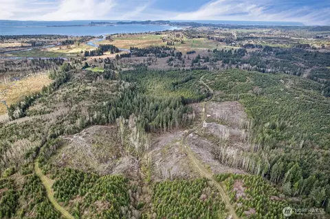 0 Chinook Valley Rd, Chinook, WA 98614