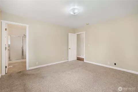 Bedroom - 2947 Edel Ave, Enumclaw, WA 98022 photo 2 of 5