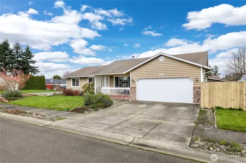 Exterior - 2947 Edel Ave, Enumclaw, WA 98022 photo 1 of 8