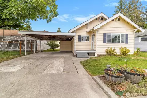 Exterior - 310 Second St, Sumas, WA 98295 photo 1 of 6