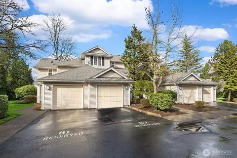 12113 NE 172nd Pl #J202, Bothell, WA 98011