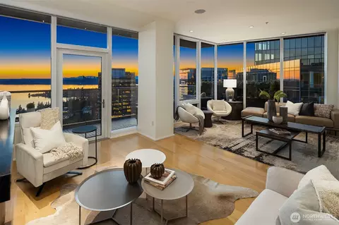 10700 NE 4th St #4102, Bellevue, WA 98004