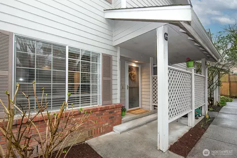 19620 80th Ave W #G, Edmonds, WA 98026