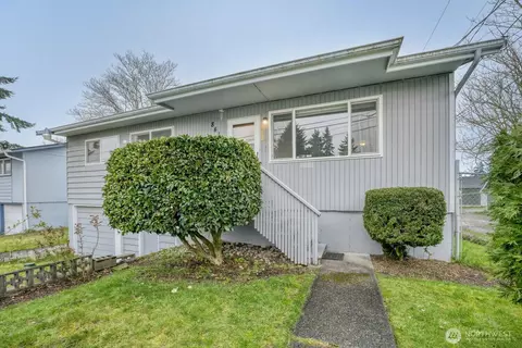 8414 S Thompson Ave, Tacoma, WA 98444
