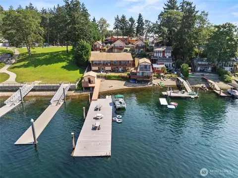 14312 Thorne Ln SW #15, Lakewood, WA 98498