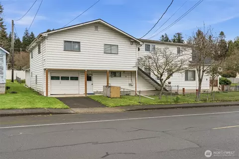 180 2nd St, Cathlamet, WA 98612
