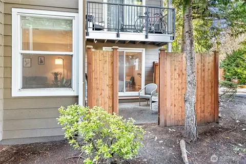 Exterior - 820 Cady Rd #B101, Everett, WA 98203 photo 1 of 6