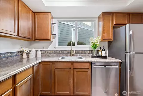 Kitchen - 820 Cady Rd #B101, Everett, WA 98203 photo 1 of 4