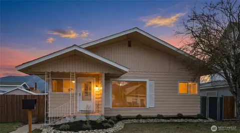 107 W 2nd St, Cle Elum, WA 98922