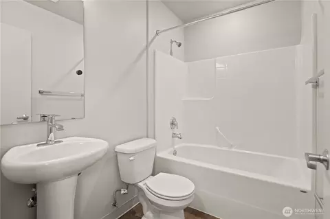 Bath - 1814 E John St, Seattle, WA 98112 photo 1 of 1