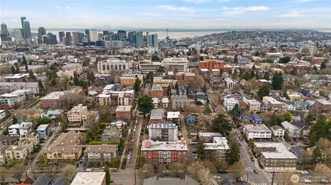 View/Area - 1814 E John St, Seattle, WA 98112 photo 6 of 10