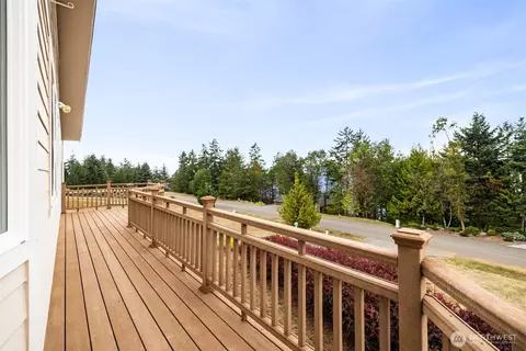 Exterior - 382 Discovery View Dr, Sequim, WA 98382 photo 1 of 2