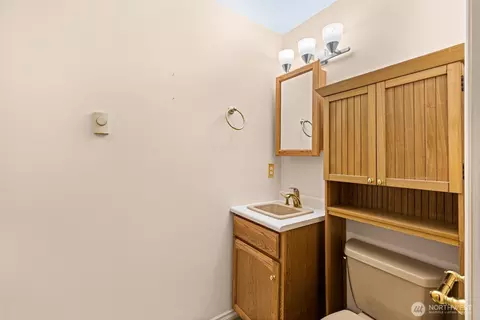 Bath - 382 Discovery View Dr, Sequim, WA 98382 photo 6 of 6