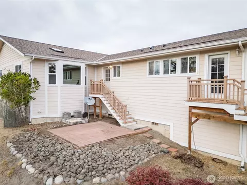 Exterior - 382 Discovery View Dr, Sequim, WA 98382 photo 2 of 2