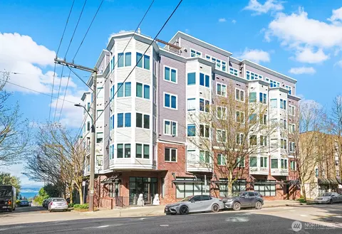 4847 California Ave SW #402, Seattle, WA 98116
