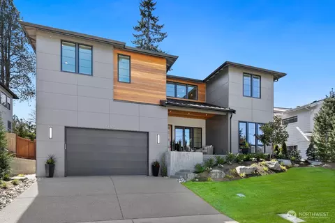 15045 SE 45th Pl, Bellevue, WA 98006