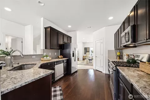 Kitchen - 31 157th Ln SE, Bothell, WA 98012 photo 1 of 2