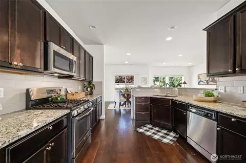 Kitchen - 31 157th Ln SE, Bothell, WA 98012 photo 2 of 2