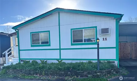 111 99th St S #11, Tacoma, WA 98444