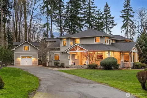 4719 Sunset Point Ln NW, Olympia, WA 98502