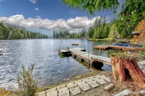 2120 NE Tahuya Blacksmith Rd, Tahuya, WA 98588