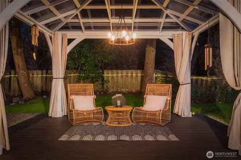 20 Cascade Ky, Bellevue, WA 98006