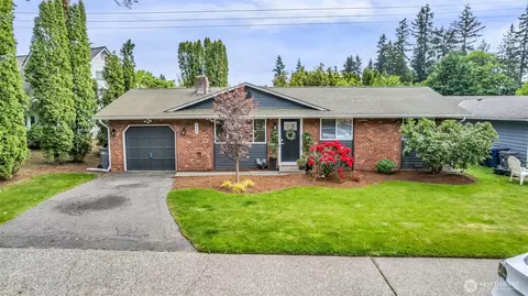Exterior - 616 212th St SW, Bothell, WA 98021 photo 3 of 9