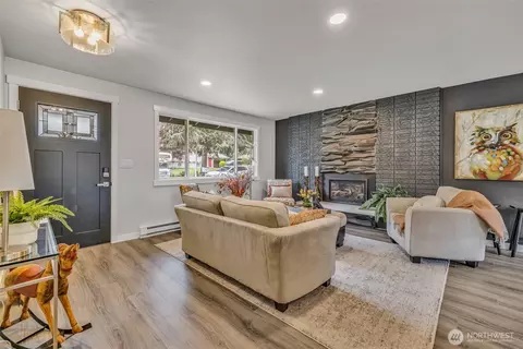 Living - 616 212th St SW, Bothell, WA 98021 photo 1 of 3