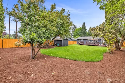Exterior - 616 212th St SW, Bothell, WA 98021 photo 9 of 9