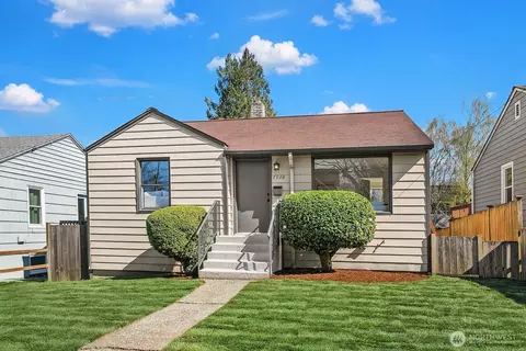 7924 13th Ave SW, Seattle, WA 98106