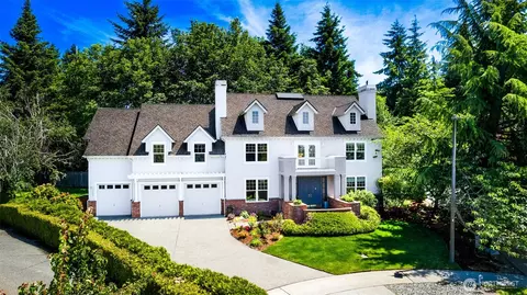 6082 167th Ave SE, Bellevue, WA 98006