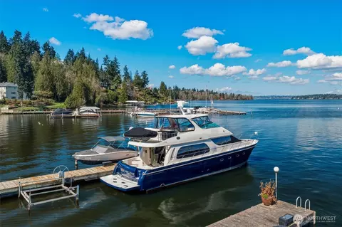 9204 SE 33rd Pl, Mercer Island, WA 98040