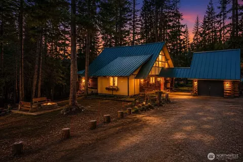 2263 Pine Tree Rd, Leavenworth, WA 98826