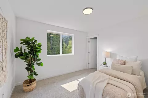 Bedroom - 11014 6th Ave W #A, Everett, WA 98204 photo 2 of 3