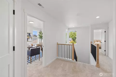 Entry Way - 11014 6th Ave W #A, Everett, WA 98204 photo 1 of 1