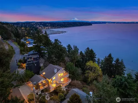2861 SW 171st St, Burien, WA 98166