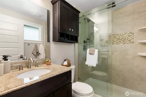 Bath - 601 220th St SW, Bothell, WA 98021 photo 1 of 2